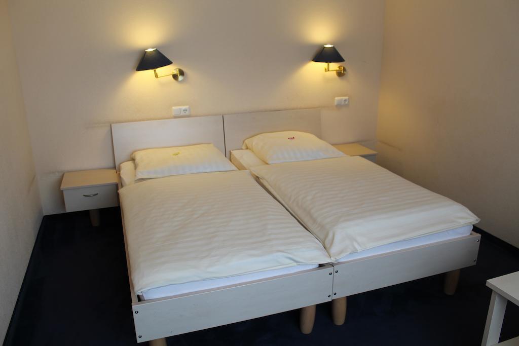 Gasthaus Zur Alten Eiche Hamburgo Quarto foto
